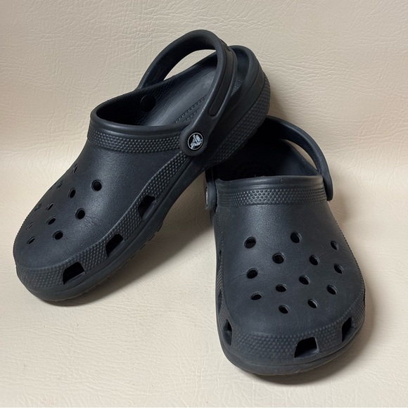 Croc Classic Clog Unisex M7 W9 Slip On Shoe Light Water-Friendly Sandals - Picture 5 of 7